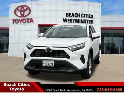 2025 Toyota RAV4 LE