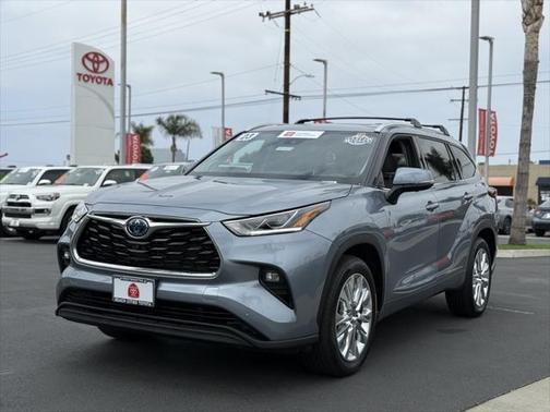 2023 Toyota Highlander Hybrid Limited