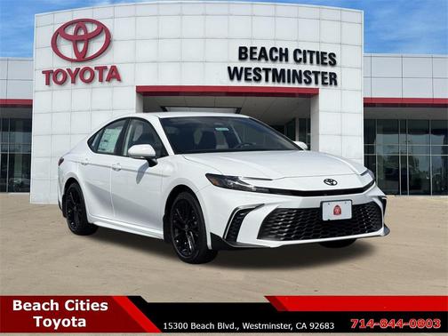 2025 Toyota Camry SE