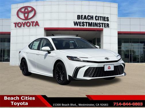 2025 Toyota Camry SE