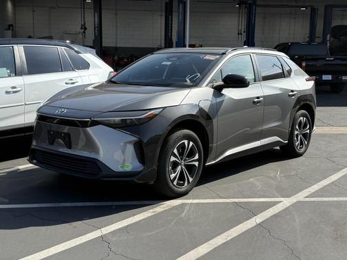 2023 Toyota bZ4X XLE