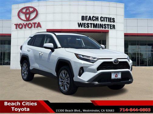 2025 Toyota RAV4 XLE Premium