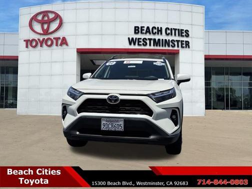 2022 Toyota RAV4 XLE Premium