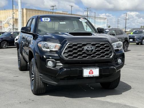 2020 Toyota Tacoma TRD Sport