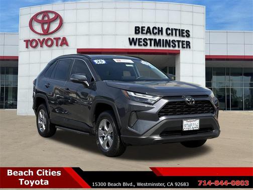 2025 Toyota RAV4 XLE
