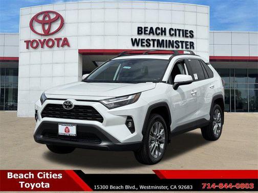 2025 Toyota RAV4 XLE Premium