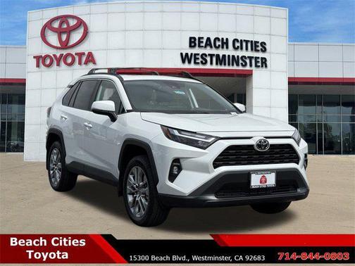 2025 Toyota RAV4 XLE Premium