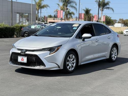 2021 Toyota Corolla LE