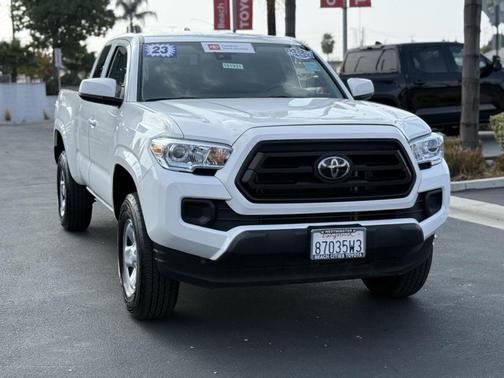 2023 Toyota Tacoma SR