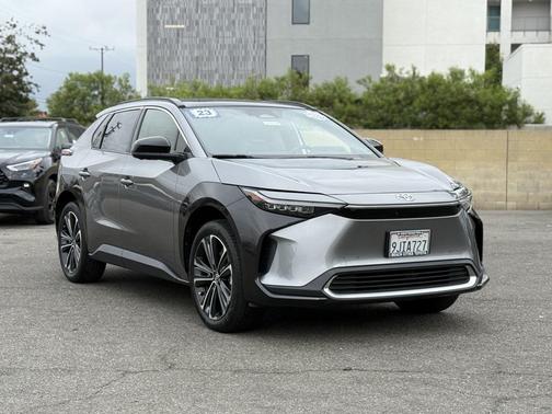 2023 Toyota bZ4X Limited