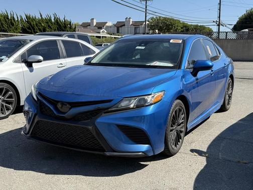 2019 Toyota Camry SE