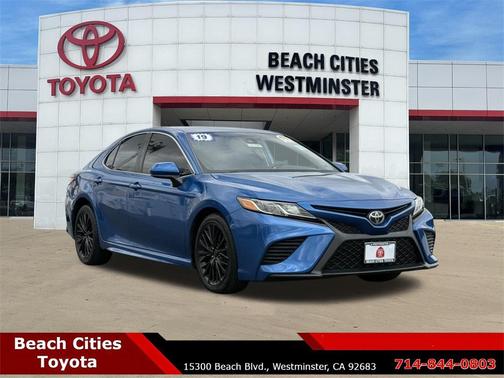 2019 Toyota Camry SE