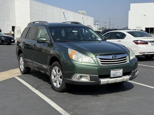 2012 Subaru Outback 2.5i Limited