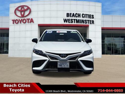 2024 Toyota Camry SE