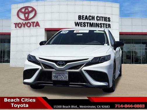2024 Toyota Camry SE