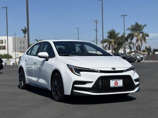 2025 Toyota Corolla SE