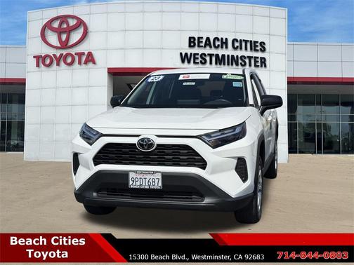 2023 Toyota RAV4 LE