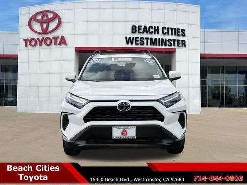 2024 Toyota RAV4 XLE