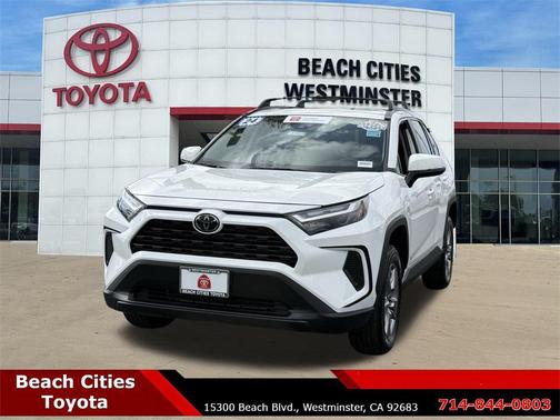 2024 Toyota RAV4 XLE
