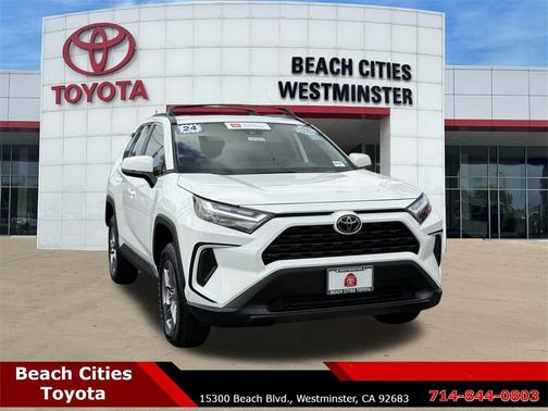 2024 Toyota RAV4 XLE