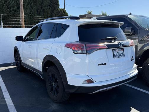 2018 Toyota RAV4 Adventure
