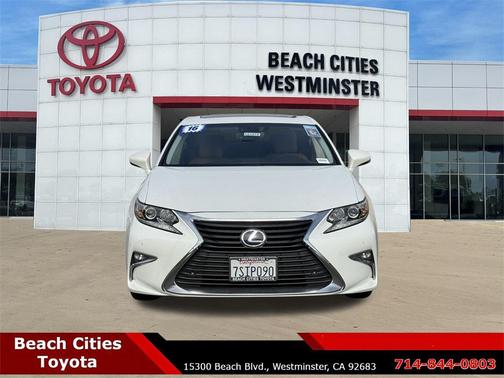 2016 Lexus ES 300h Base