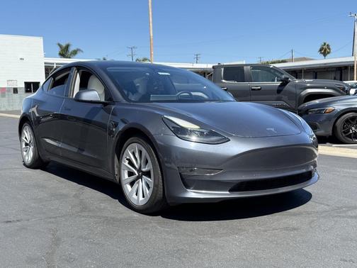 2022 Tesla Model 3 Long Range