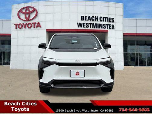2025 Toyota bZ4X XLE