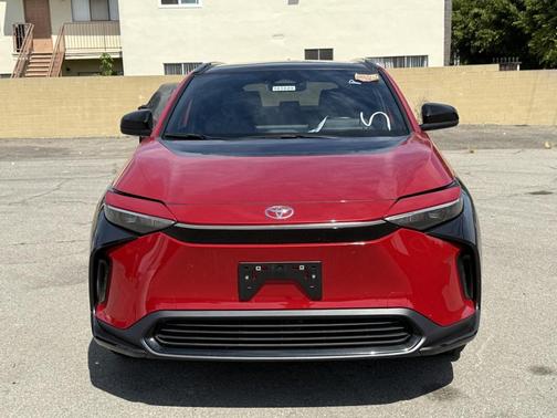 2024 Toyota bZ4X XLE