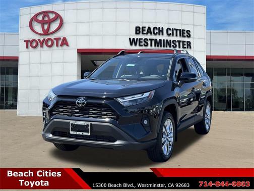 2025 Toyota RAV4 XLE Premium