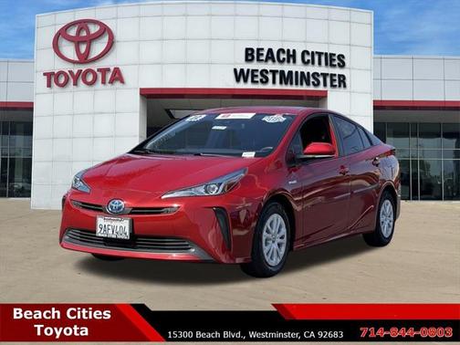 2022 Toyota Prius LE