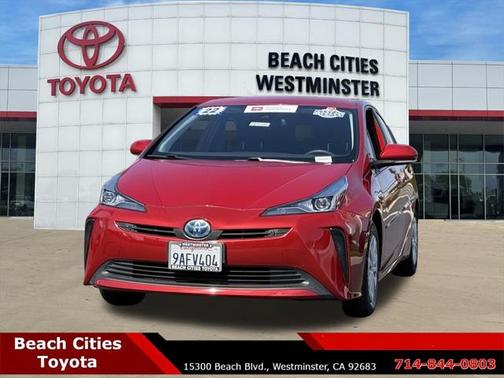 2022 Toyota Prius LE