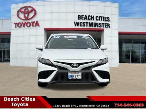 2024 Toyota Camry SE