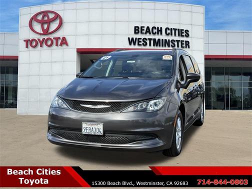 2021 Chrysler Voyager LXI