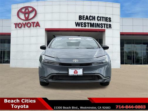 2024 Toyota Prius LE
