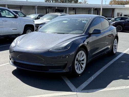 2022 Tesla Model 3 Long Range