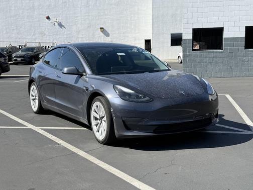 2022 Tesla Model 3 Long Range