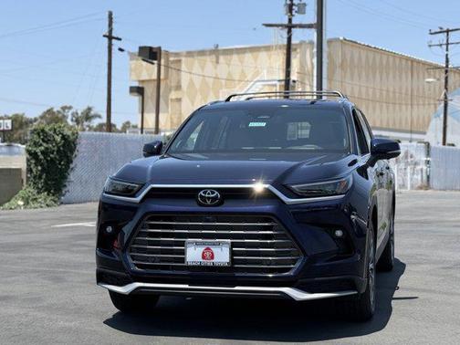 2025 Toyota Grand Highlander Hybrid Limited MAX