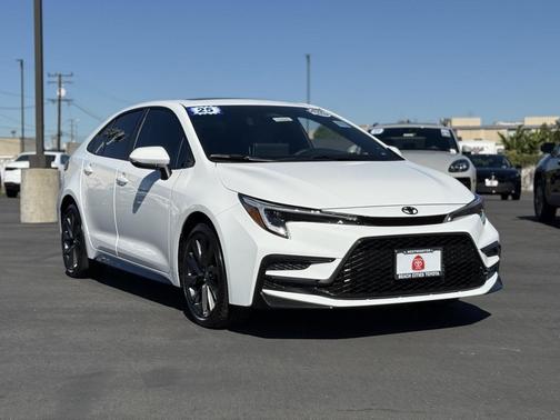 2025 Toyota Corolla SE