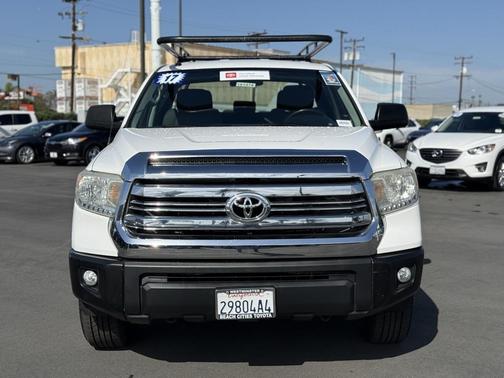 2017 Toyota Tundra SR5