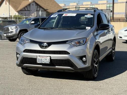 2018 Toyota RAV4 SE