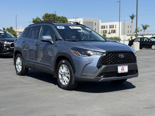 2023 Toyota Corolla Cross LE