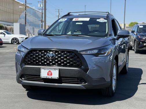 2023 Toyota Corolla Cross LE
