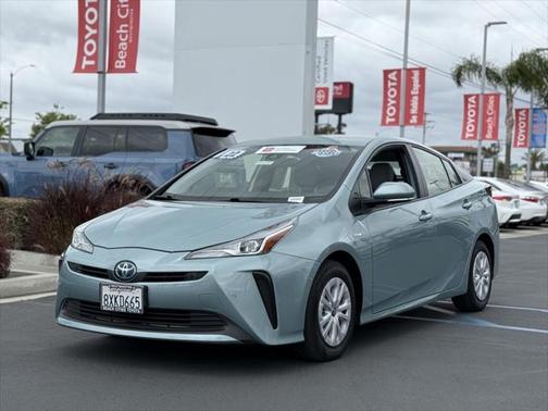 2022 Toyota Prius LE