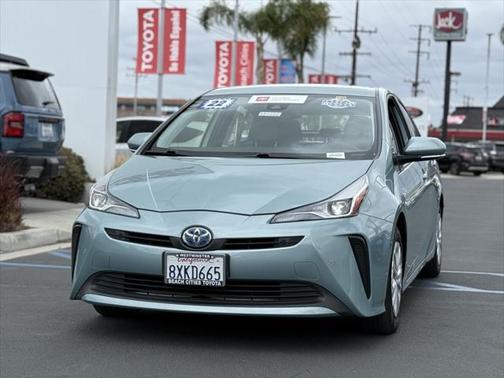 2022 Toyota Prius LE