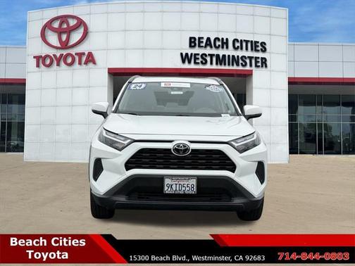 2024 Toyota RAV4 XLE