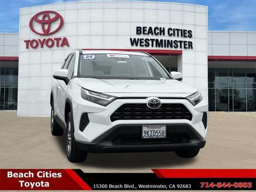 2024 Toyota RAV4 XLE