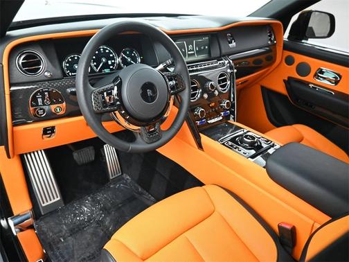 2023 Rolls-Royce Cullinan 