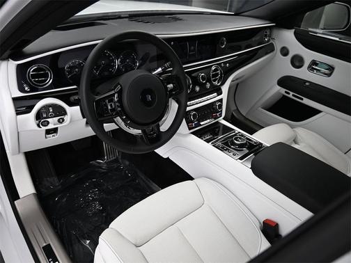 2021 Rolls-Royce Ghost 
