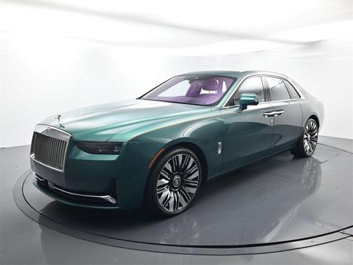 2025 Rolls-Royce Ghost 